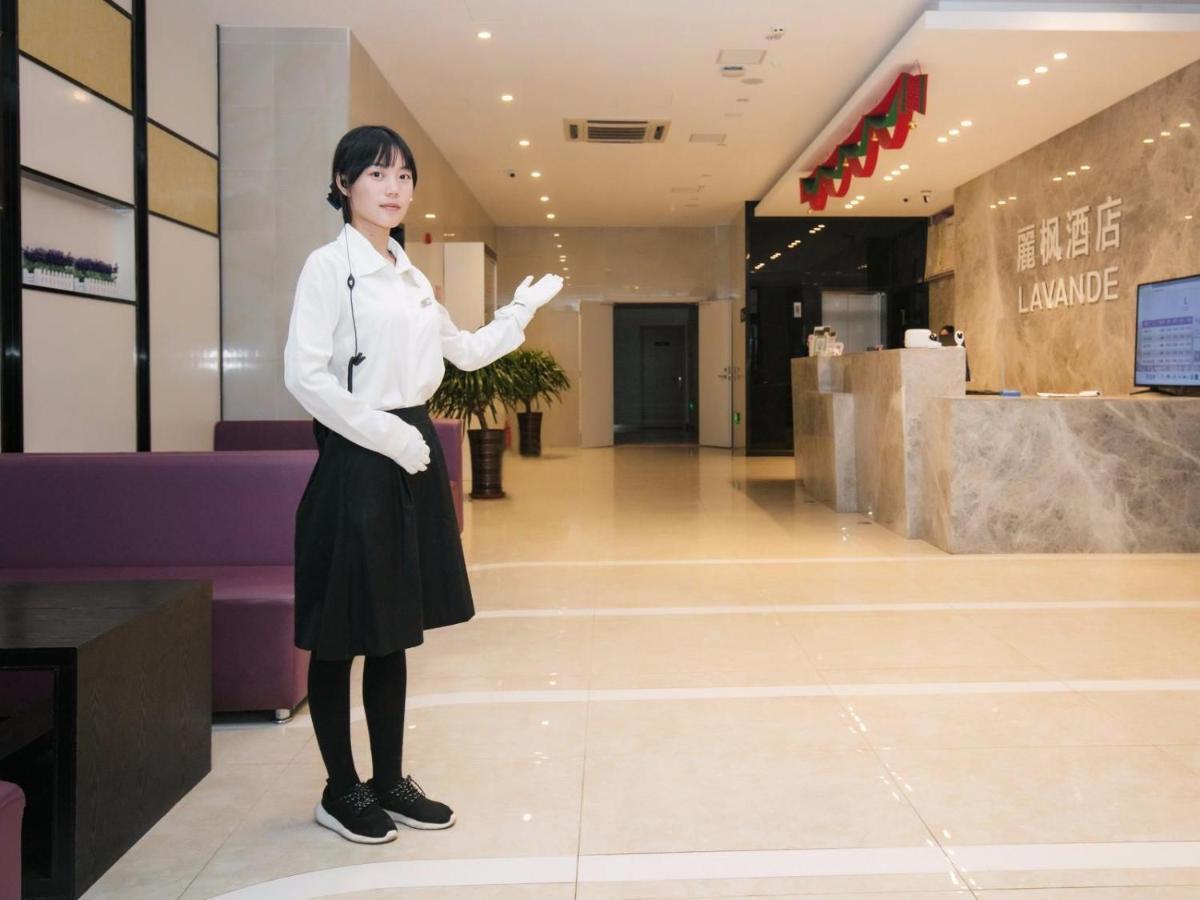 Lavande Hotel Dalian Malan Square Metro Station Екстер'єр фото