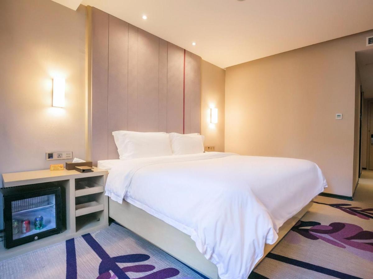 Lavande Hotel Dalian Malan Square Metro Station Екстер'єр фото