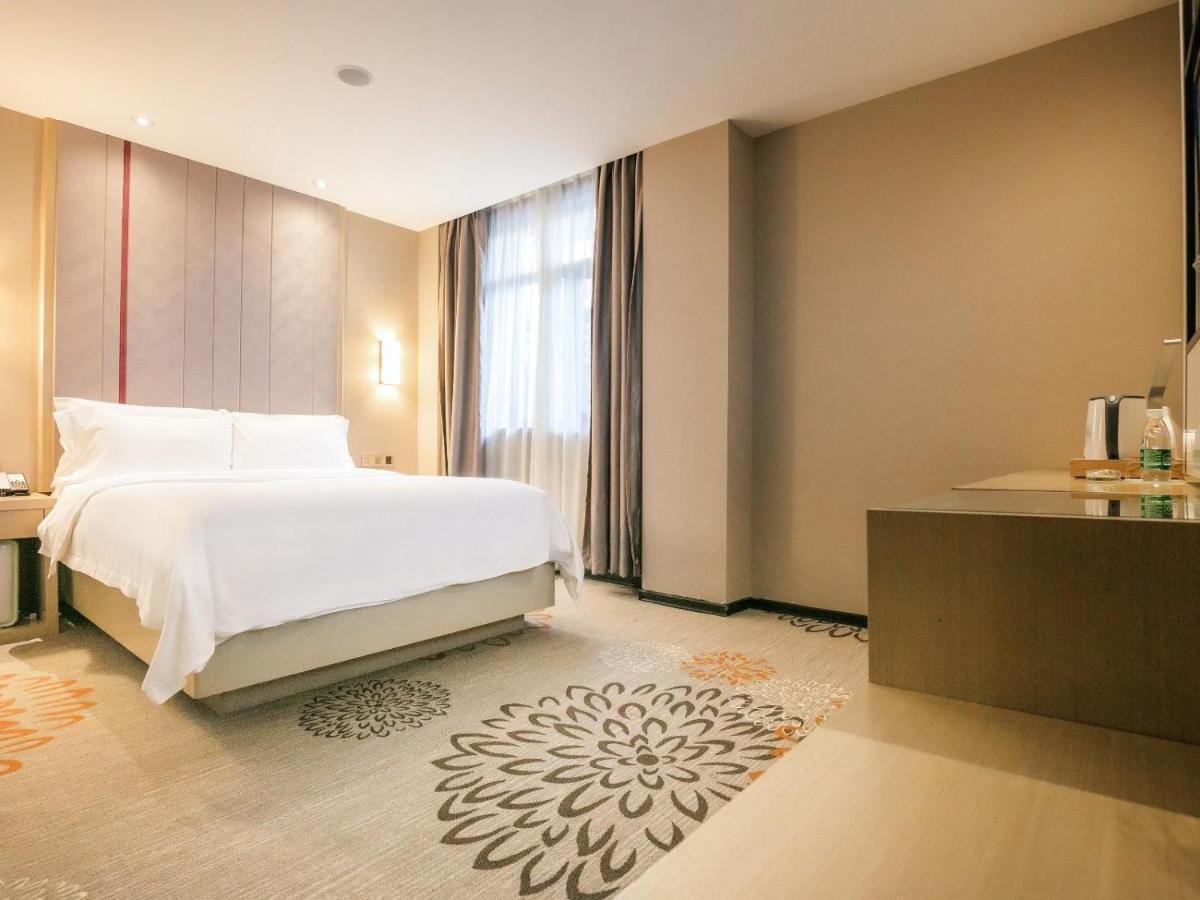 Lavande Hotel Dalian Malan Square Metro Station Екстер'єр фото