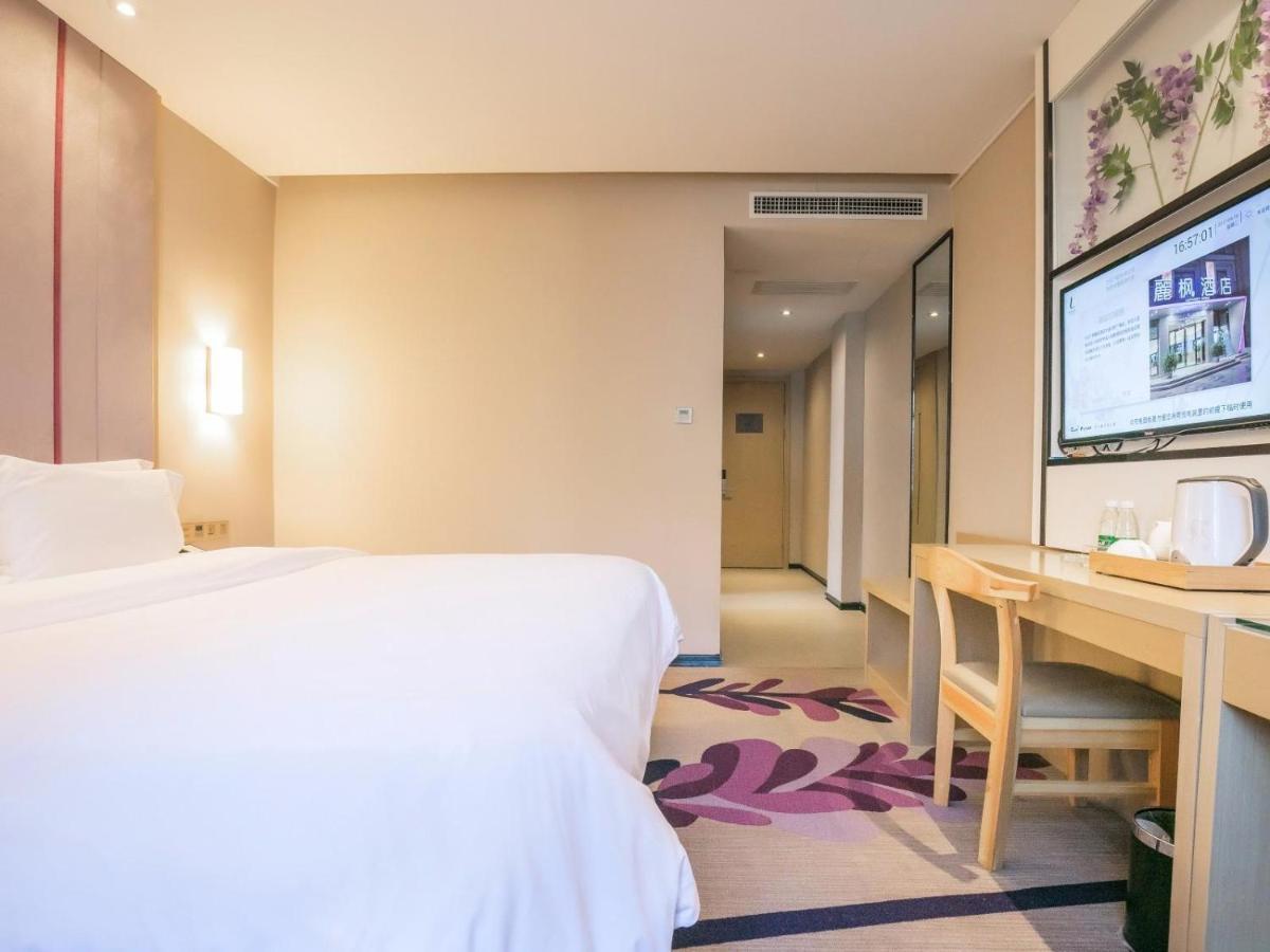 Lavande Hotel Dalian Malan Square Metro Station Екстер'єр фото