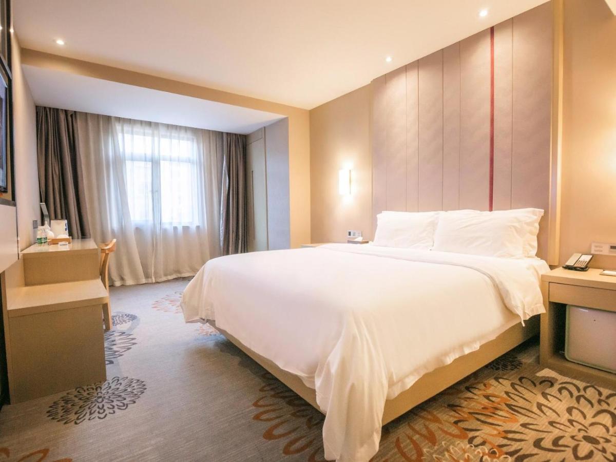 Lavande Hotel Dalian Malan Square Metro Station Екстер'єр фото