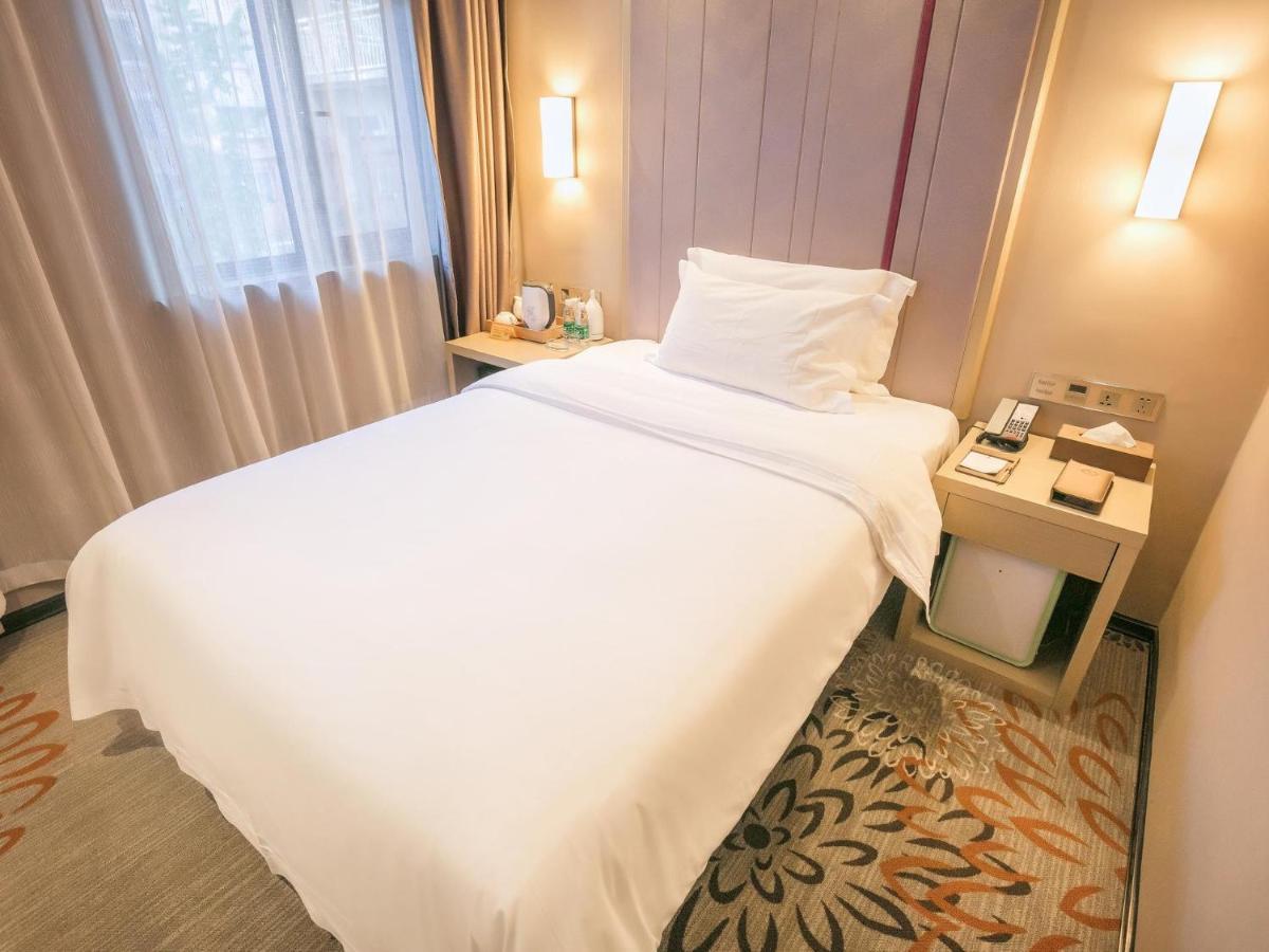 Lavande Hotel Dalian Malan Square Metro Station Екстер'єр фото